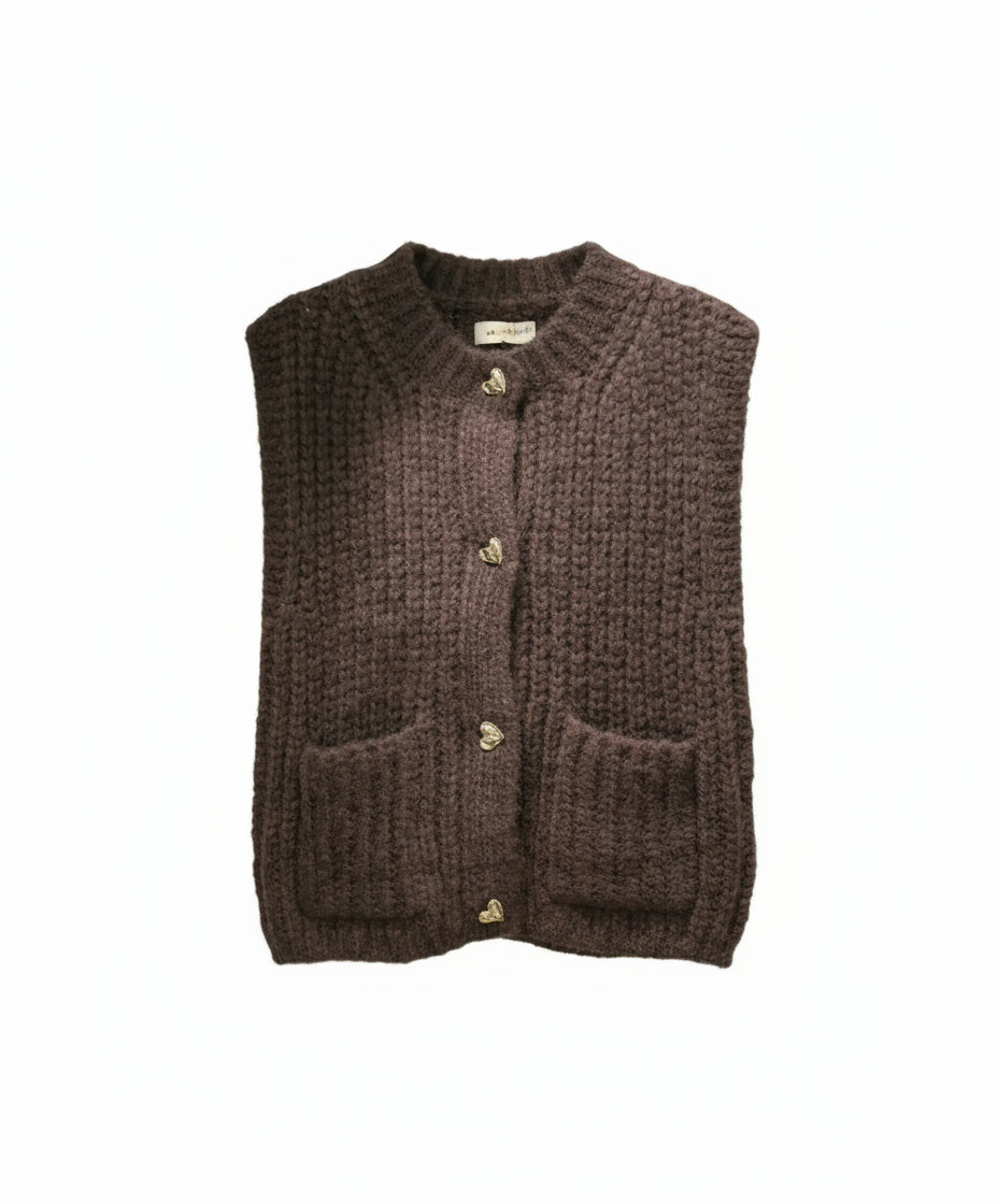 chaleco punto marron ciruela botones dorados corazon treintaytantos mood showroom moda oviedo