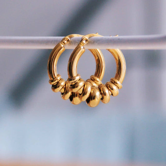 PENDIENTES ARO BOLITAS BOLD – DORADO