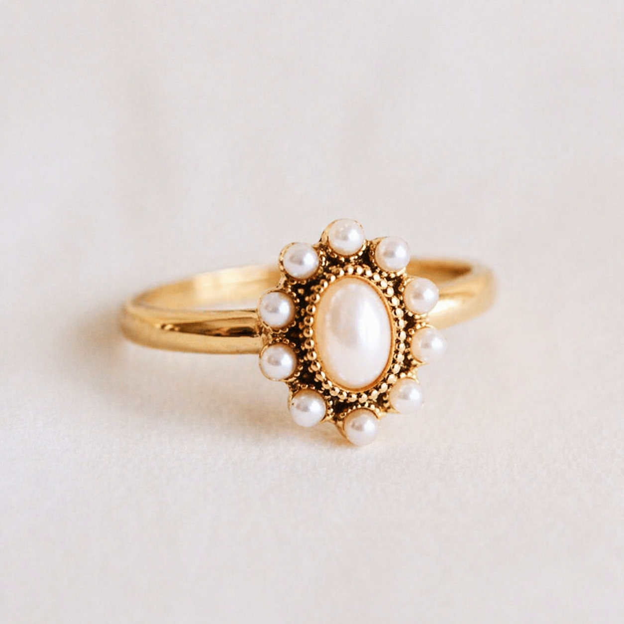ANILLO ELARA VINTAGE – DORADO