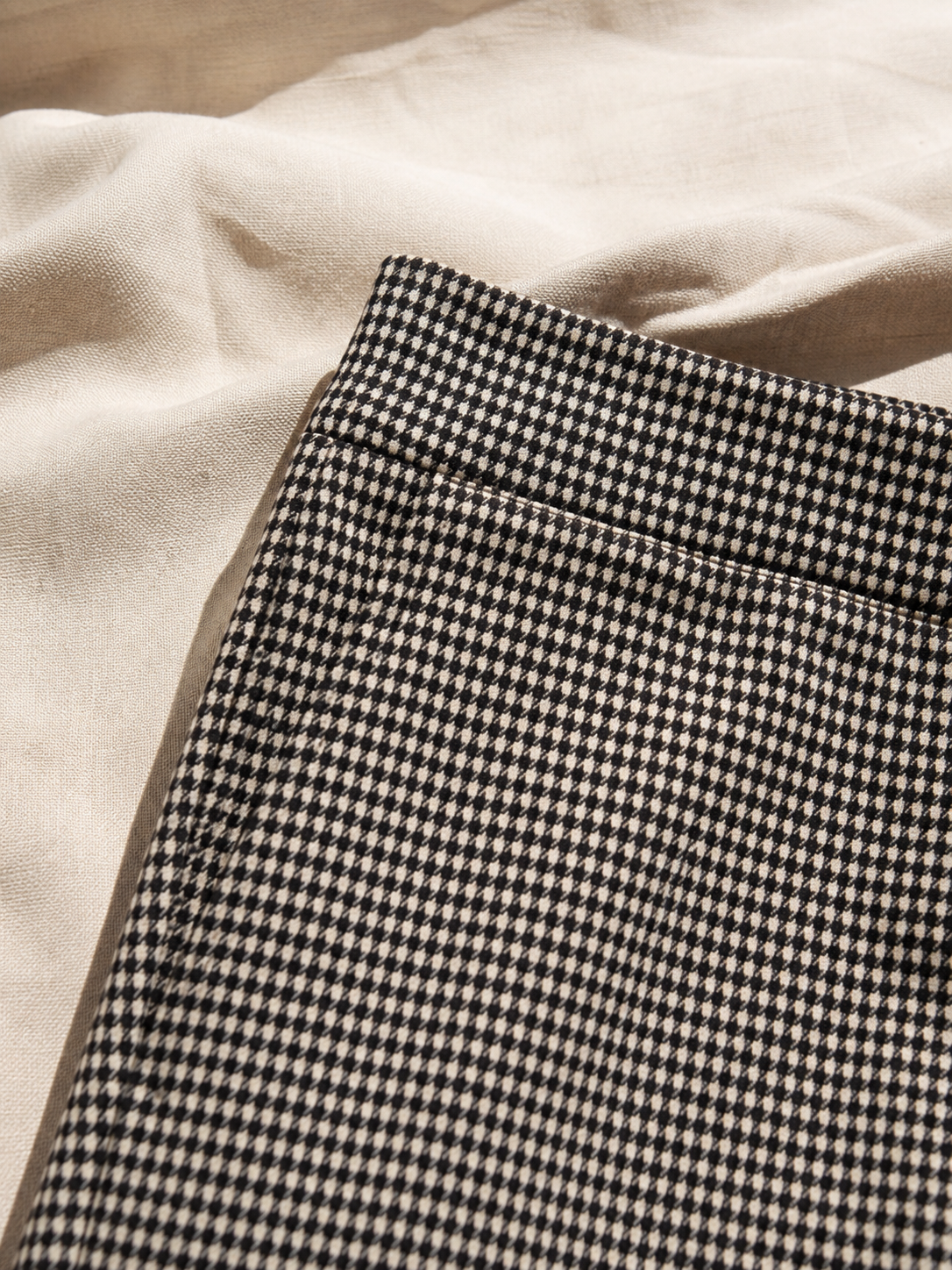 PANTALÓN ESTAMPADO ACAMPANADO CON CINTURA ELÁSTICA - TERRASSA - LYLU